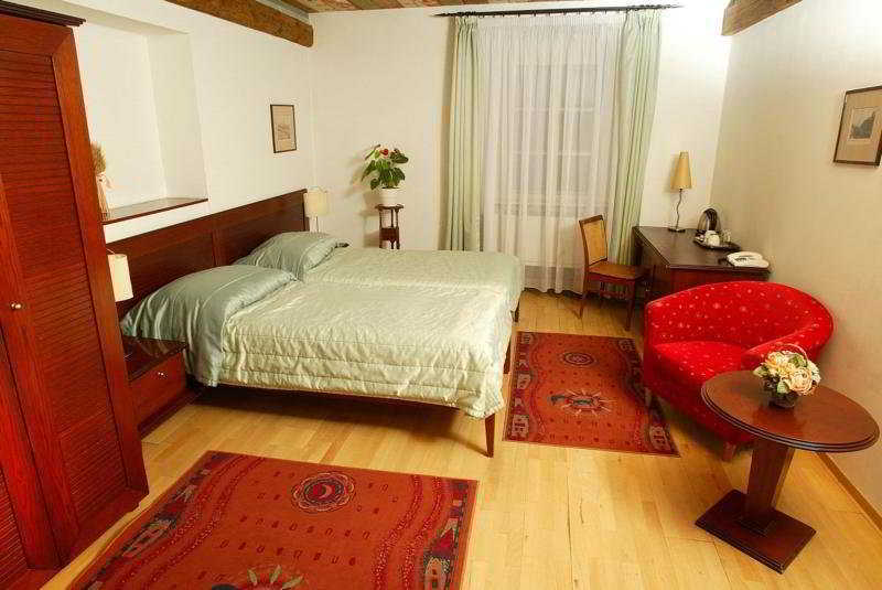 Hotel Cerna Liska Praha Exteriér fotografie